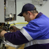 Смяна на газов котел в частна къща: норми и правила за оформяне на процедурата за смяна на газово оборудване