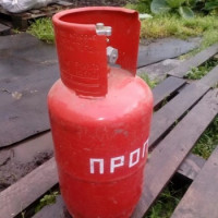 Зареждане на битови газови бутилки: правила за пълнене, обслужване и съхранение на бутилки
