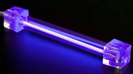 Източник на ултравиолетово излъчване