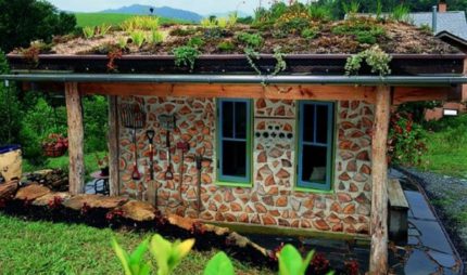 Къща по технологията cordwood