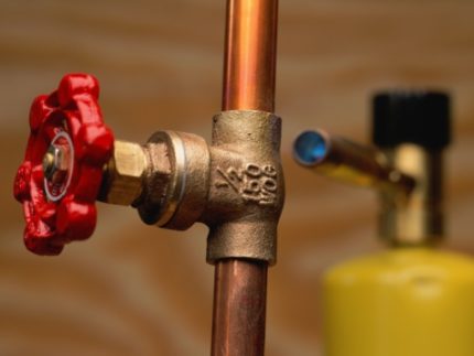 Сензор за определяне на изтичане на газ