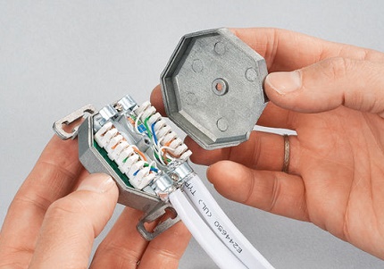 Installation einer Internetdose