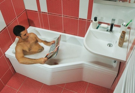 Druck auf die Wände der Konstruktion beim Baden