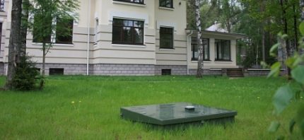 Kläranlage Topas in der Landschaft
