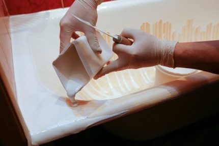 Lackieren der Badewanne mit Acryl
