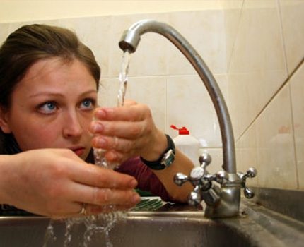 Защо да се инсталира сензор за налягане на водата в системата за водоснабдяване Слаб воден напор