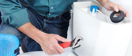 Демонтаж на стара арматура и уплътнение