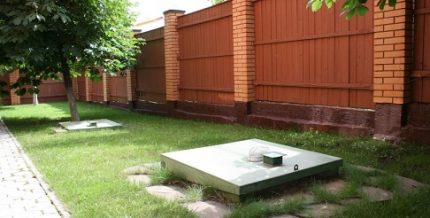 Двоен капак за помийна яма