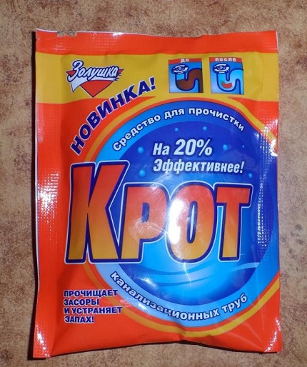 Домакински химикали за почистване на тоалетна Домакински химикали за канализация