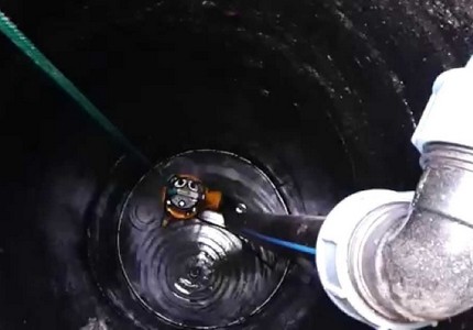 Дълбочина на потапяне на устройството Дълбочина на потапяне на устройството