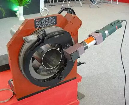Tragbarer pneumatischer Rohrschneider für Stahl