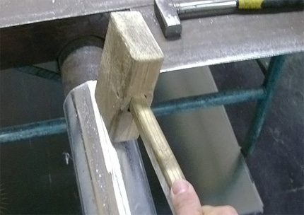 Ламаринен водосток със собствени ръце