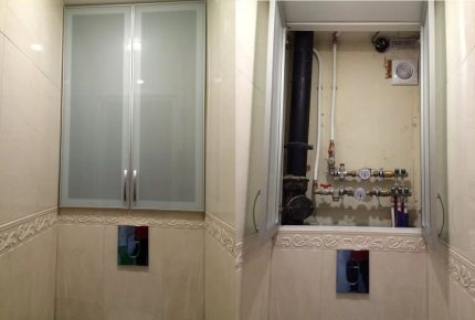 Санитарен шкаф със стъклени вратички