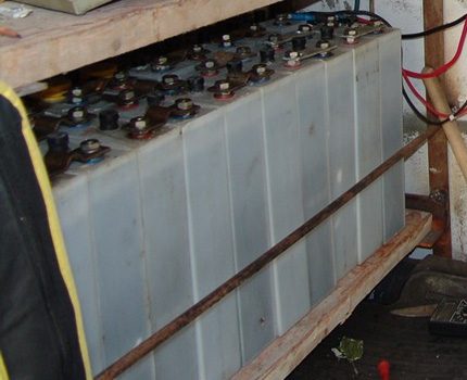 Batterieregal
