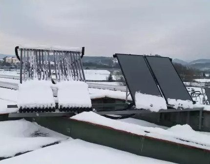 Вакуумен колектор под сняг Вакуумен колектор под сняг