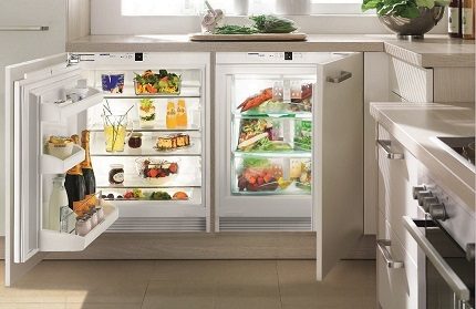 Мини хладилник под плот