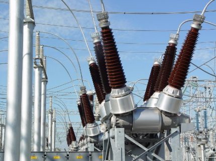 Бакови елегазови изключватели