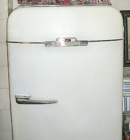 Хладилник ЗиЛ КХ-240 Хладилник ЗиЛ КХ-240
