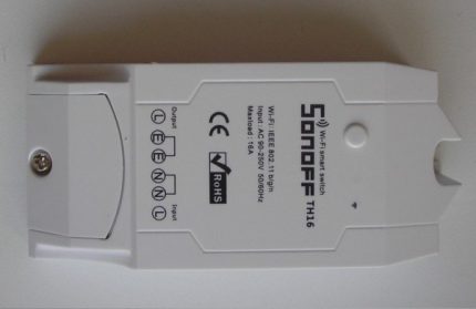 Модел на превключвателя Sonoff