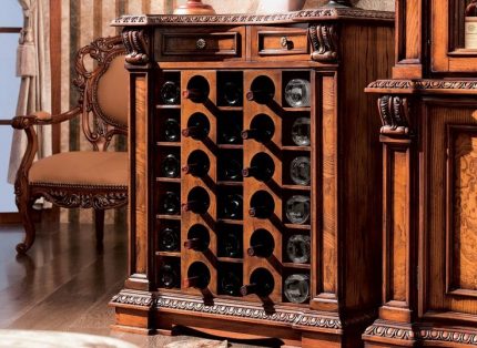 Schrank mit luxuriösem Design