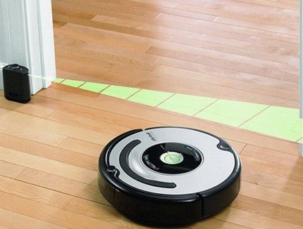 Някои приспособления за робота ще трябва да се докупят Виртуална стена за робота