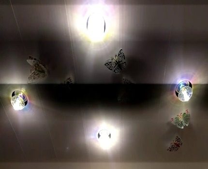 Die Neonbeleuchtung des Schalters kann selten ein Flimmern der Lampen verursachen Flimmern einzelner Lampen