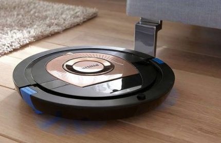 Робот-прахоска Philips FC8776