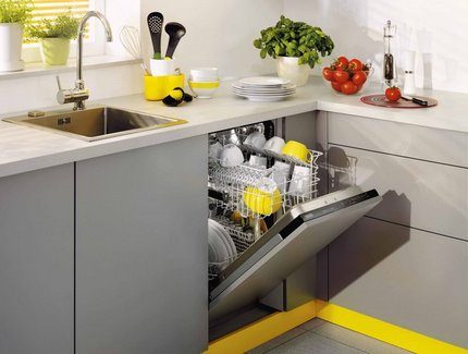 În aparatele Gorenje, spațiul interior este rațional planificat. Caracteristicile mașinilor de spălat vase Gorenje