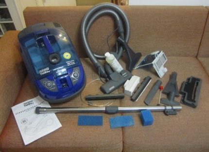 Instrucțiunile pentru aspirator sunt incluse în pachet