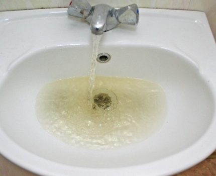 Застой на вода в мивката
