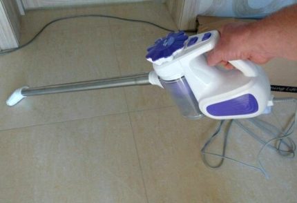 Дълъг кабел на прахосмукачката