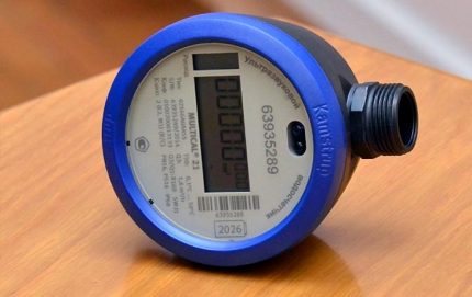 Wasserzähler mit elektronischem Display