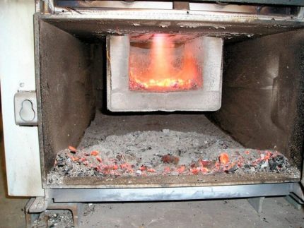 Brennkammer eines Festbrennstoffkessels