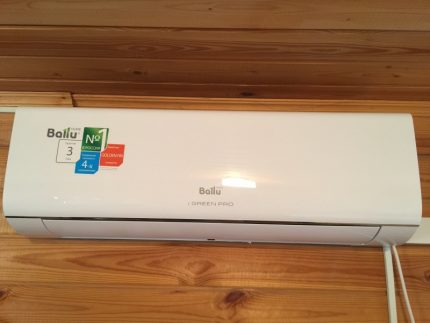 Корпус на вътрешния блок на сплит-системата Ballu