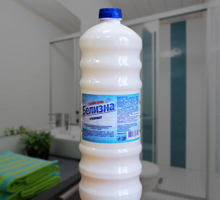 Почистване на вана с белина