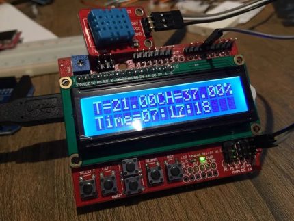 Платка със светодиодна подсветка Платка с екран от LCD тип