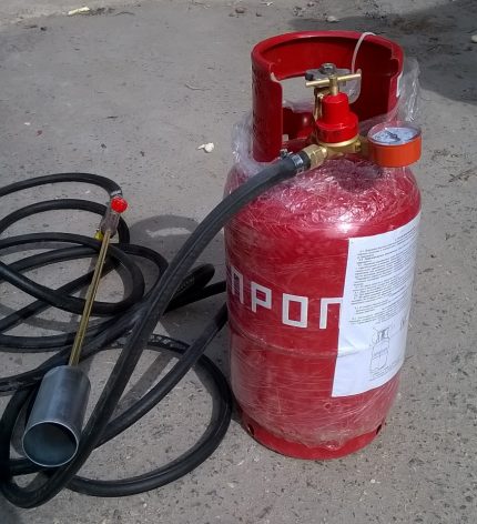 Газов балон с пропан за свързване към газо-въздушна горелка