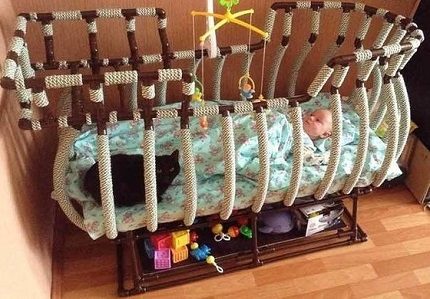 Schiffbett aus Kunststoffrohren