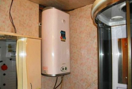 Акумулиращ бойлер
