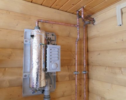 стенен газов котел