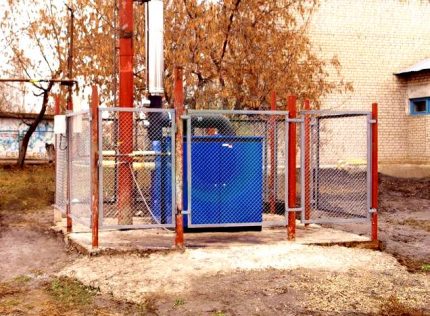 Ограда за външен газов котел
