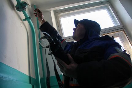 Проверка на газовото оборудване вътре в дома Проверка на газовото оборудване вътре в дома