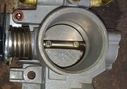 Газова клапа