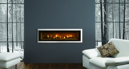 Gaskamin mit Linearbrenner