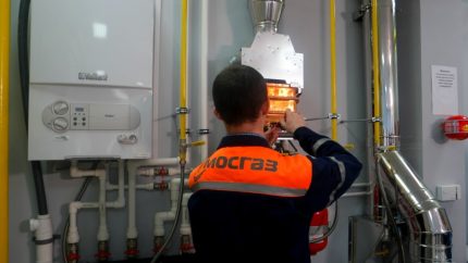 Kontrola plynových zariadení Kontrola plynového zariadenia pracovníkom plynárenskej služby
