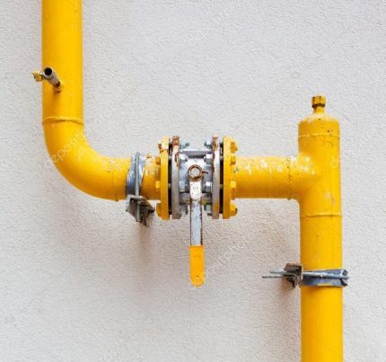 Жълта газова тръба