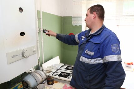 Контрол на работата на газовия котел във връзка с електрокотела Проверка на отоплителното оборудване