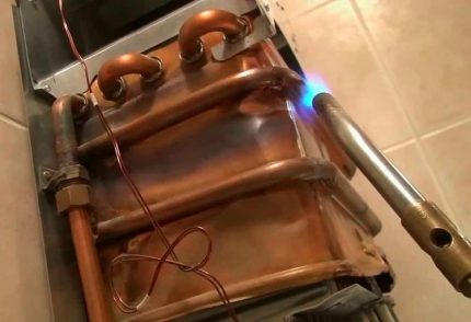 Появане на меден топлообменник на газов котел