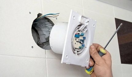 Монтаж на вентилатора във въздуховод