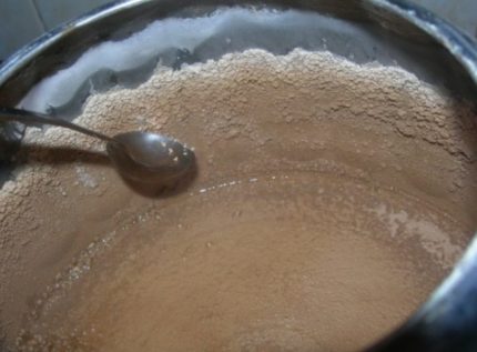 Котлен камък в тенджера